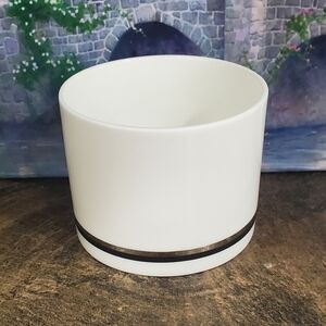 Wedgwood Bone China "Charisma" Sugar Bowl